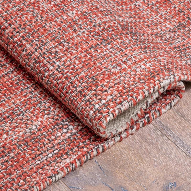 Morris Hand Woven Polyester Indoor/Outdoor Area Rug in Coral/Gray