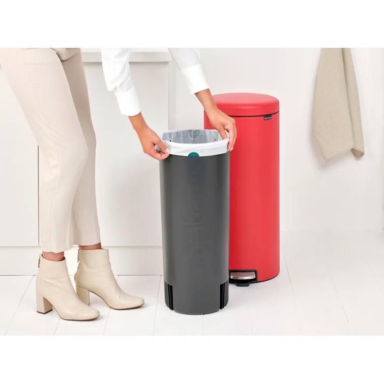 Brabantia NewIcon Step On Trash Can, 8 Gallon (30 Liter)