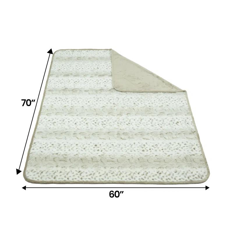 Arlee Cozy Waterproof Pet Throw