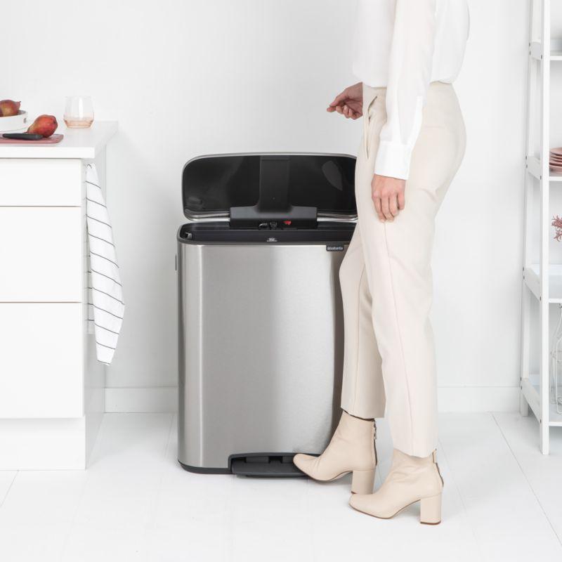 Brabantia Bo Step On Trash Can, Matte Steel Fingerprint Proof, 16 Gallon