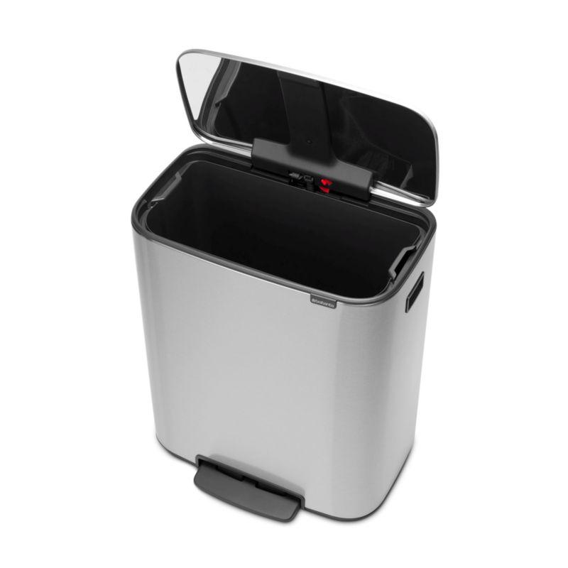 Brabantia Bo Step On Trash Can, Matte Steel Fingerprint Proof, 16 Gallon