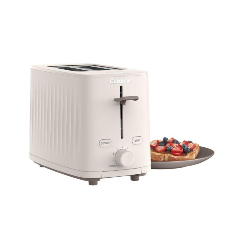 Cuisinart ® SoHo 2-Slice Toaster