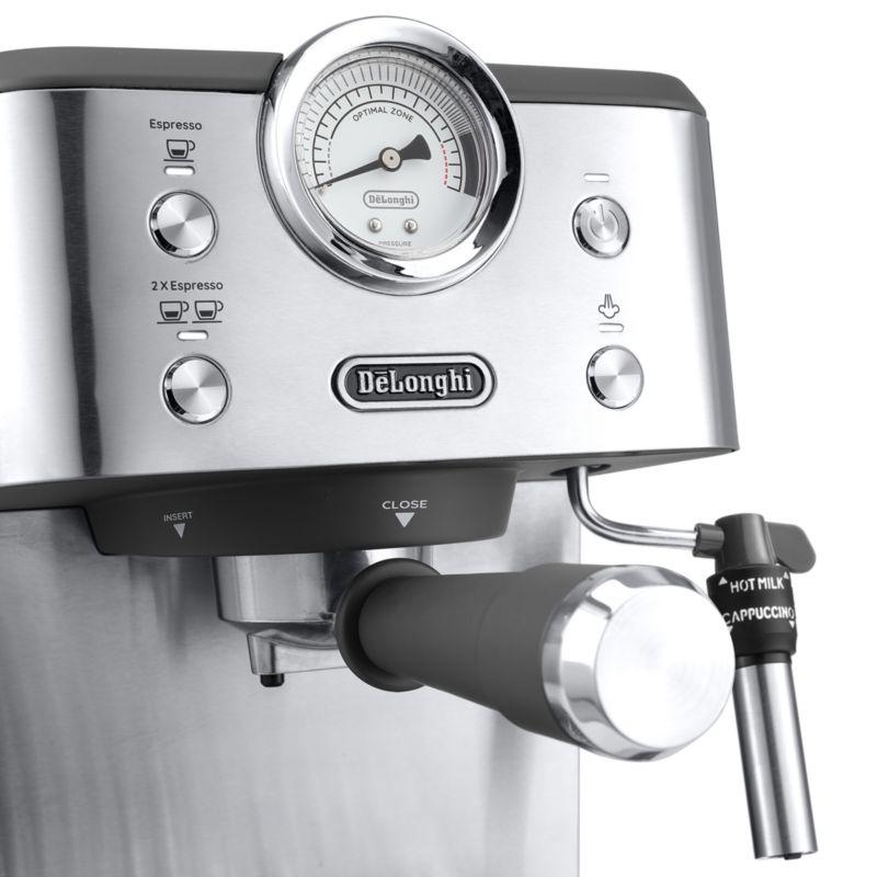 De'Longhi ® Linea Classic Espresso Machine