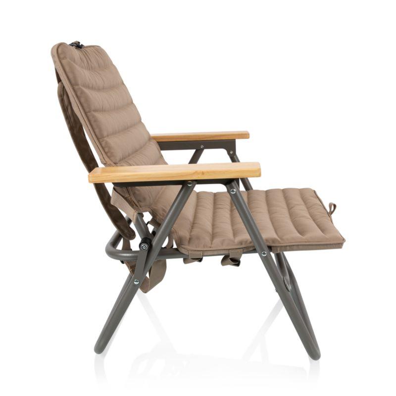 Descanso Foldable Brown Padded Beach Chair