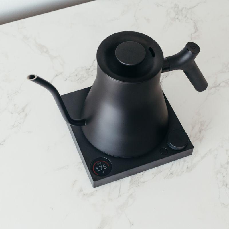 Fellow Stagg EKG Pro Electric Tea Kettle in Matte Black