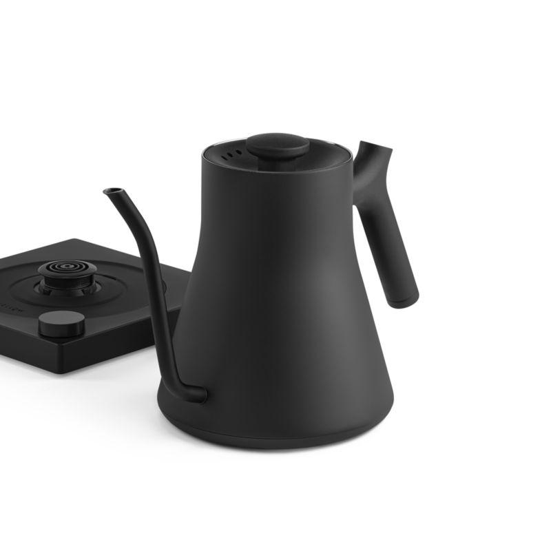 Fellow Stagg EKG Pro Electric Tea Kettle in Matte Black