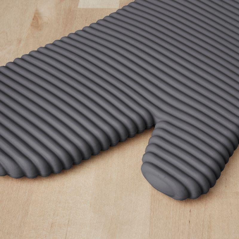 KitchenAid Charcoal Ribbed Soft Silicone Oven Mitts, Set of 2