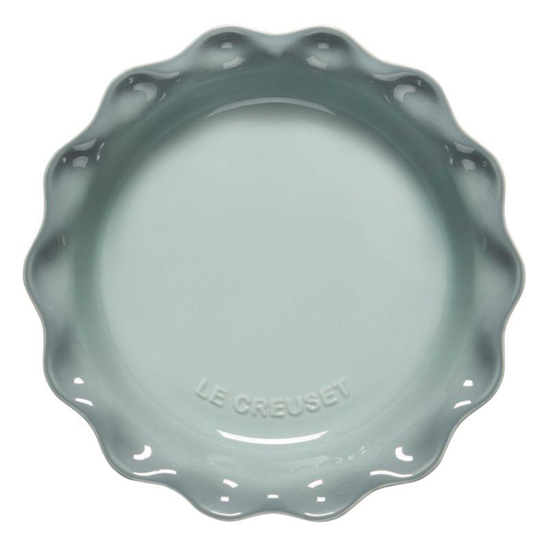 Le Creuset ® Heritage 9" Sea Salt Ceramic Pie Dish