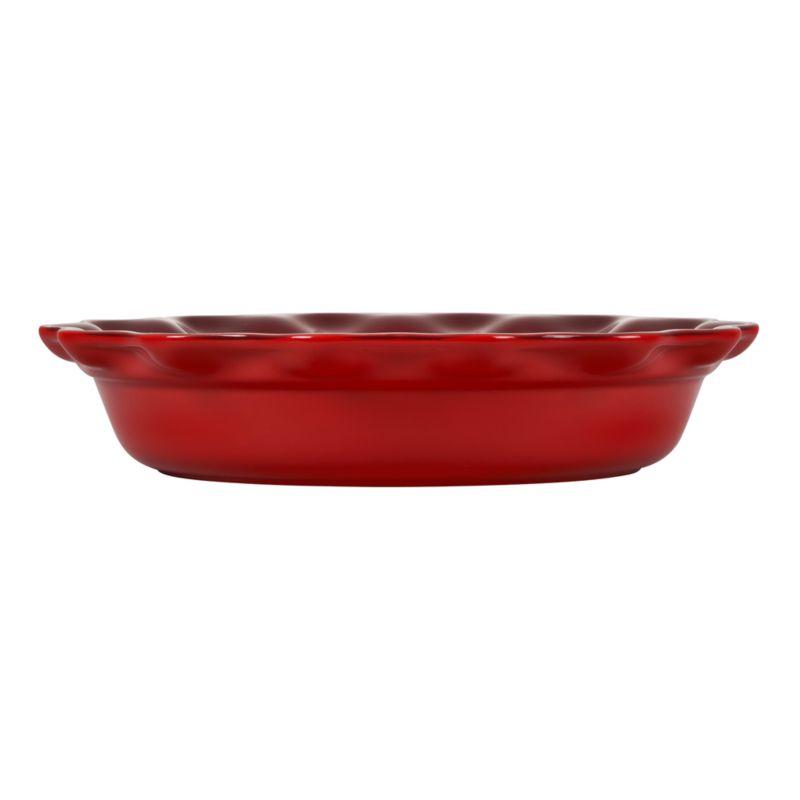 Le Creuset ® Heritage 9" Cerise Ceramic Pie Dish