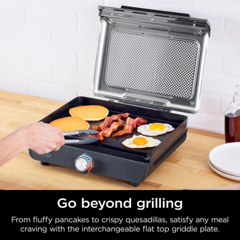 Ninja ® Sizzle ™ Smokeless Indoor Grill & Griddle