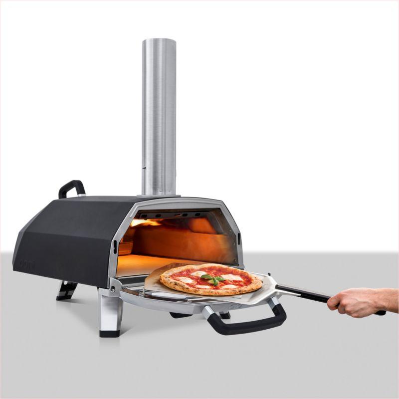 Ooni Karu 16 Multi-Fuel Outdoor Pizza Oven