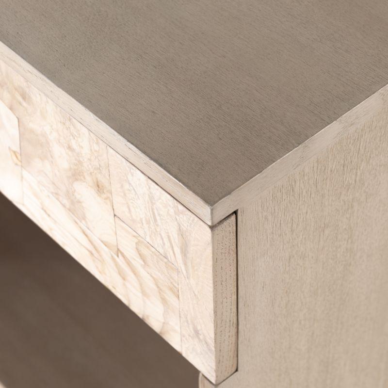 Moneo Nightstand