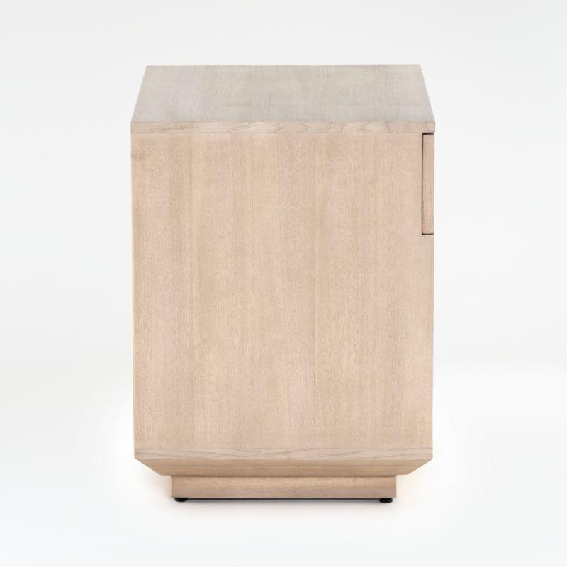 Moneo Nightstand