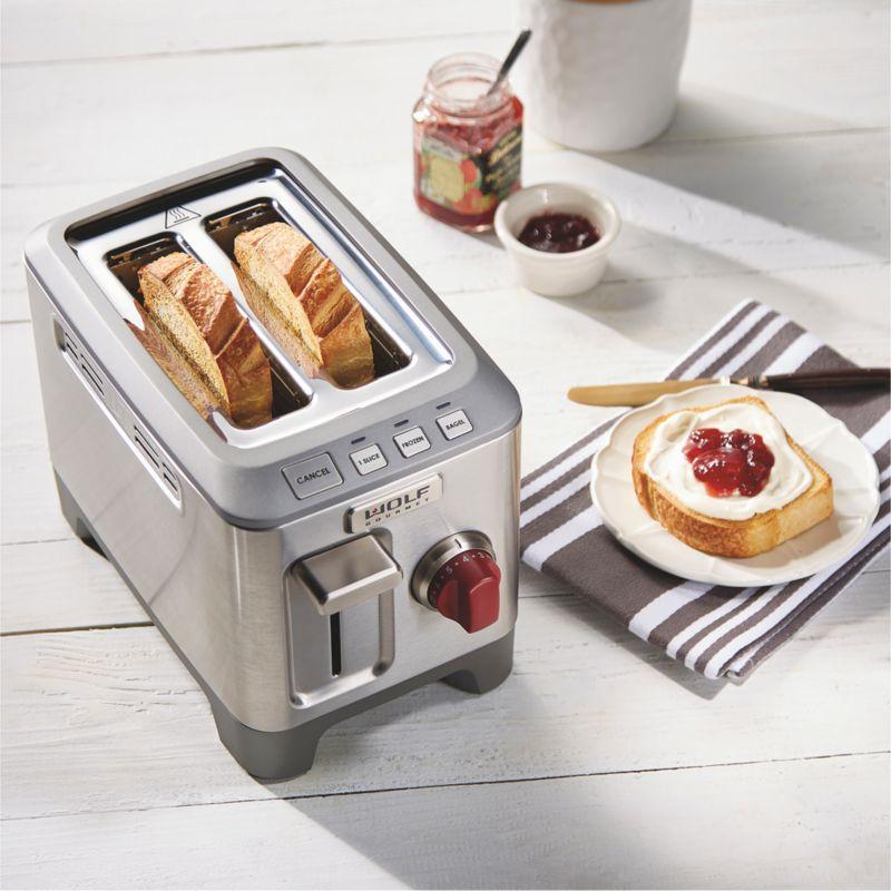 Wolf Gourmet 2-Slice Toaster with 1-Slice Toasting and Red Knob