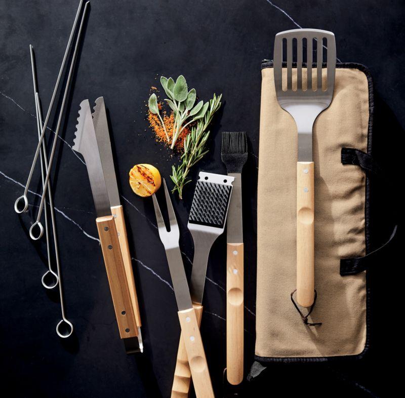 Wood-Handled 9-Piece Barbecue Tool Set