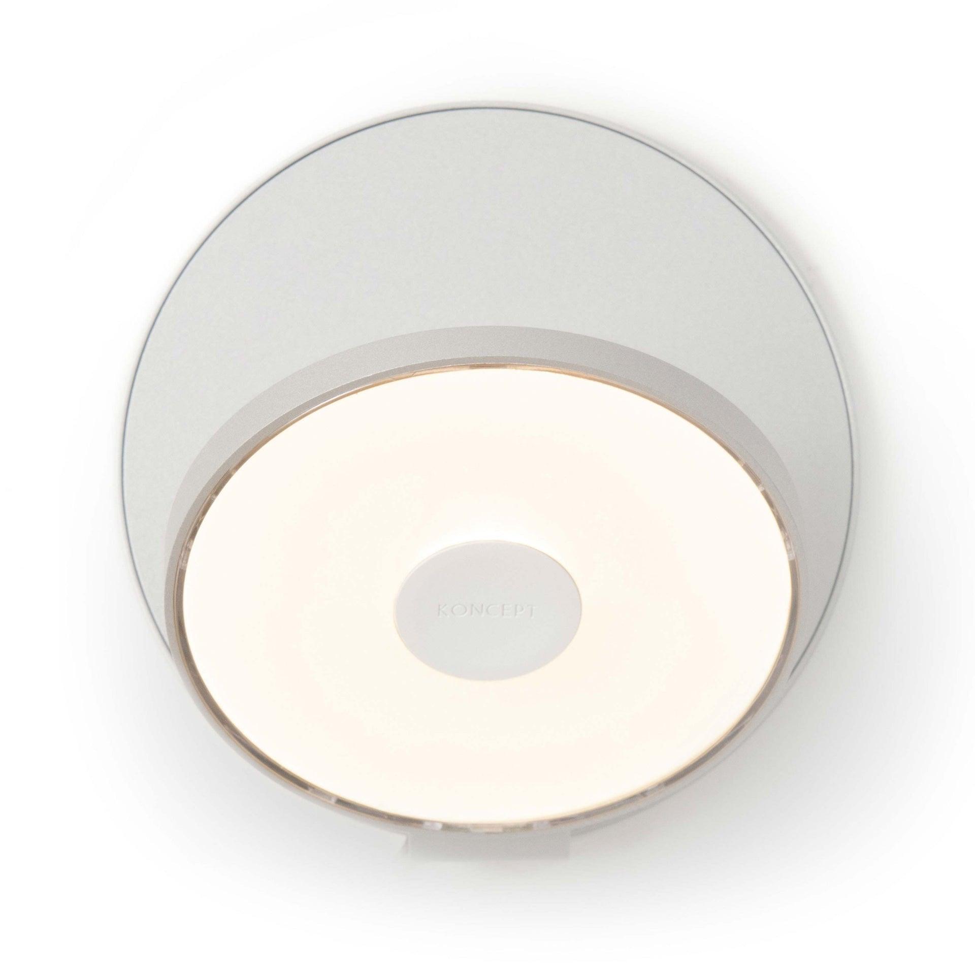 Gravy Single Light Aluminum Dimmable LED Plug-in Flush Mounted Sconce
