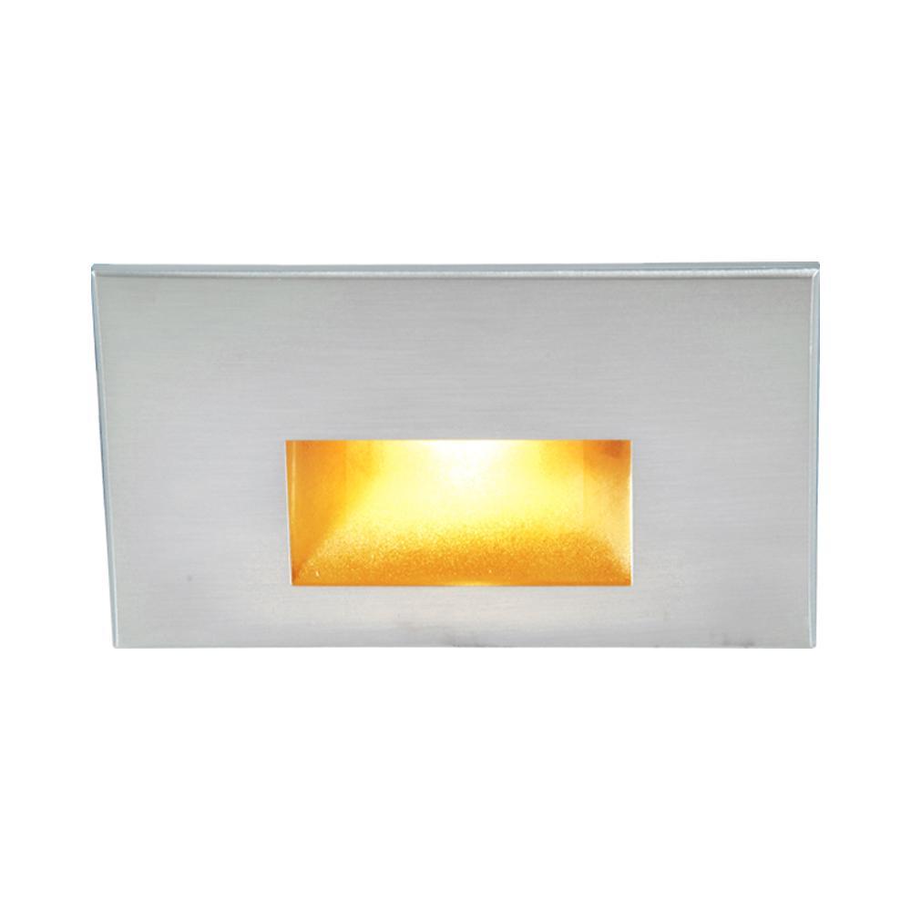 LEDme 120V Integrated LED Horizontal Step and Wall Light