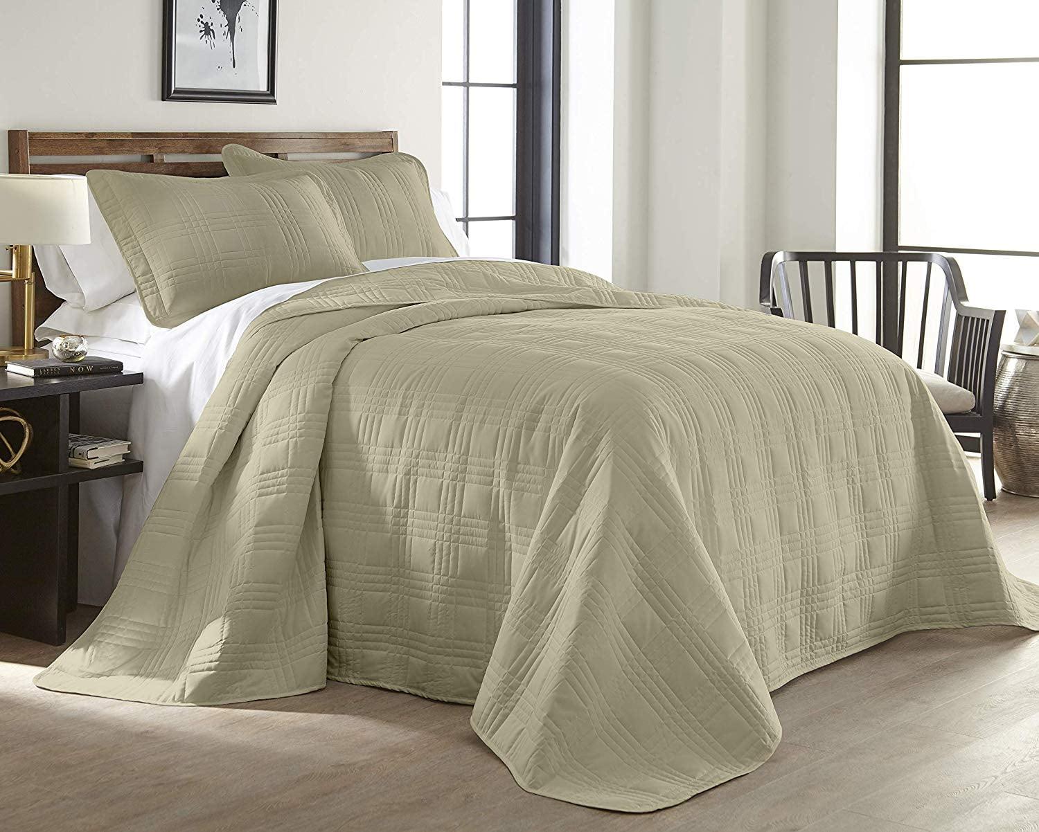 Beige Queen Microfiber 3-Piece Bedspread Set