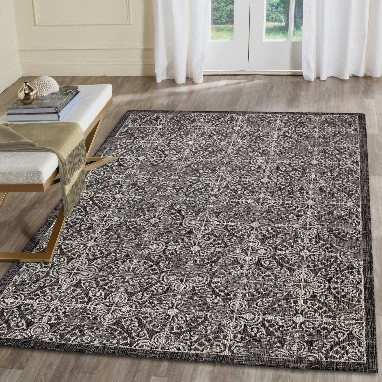 Antique Tile Medallion 39" Round Indoor/Outdoor Black Rug