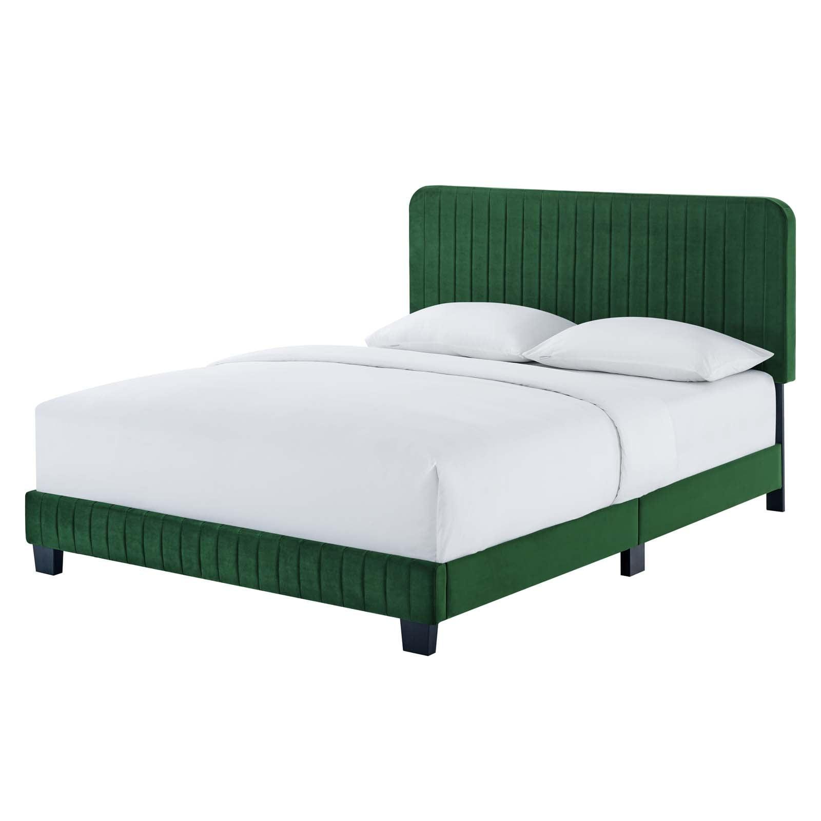 Emerald Green Velvet Tufted Queen Platform Bed with Wood Frame