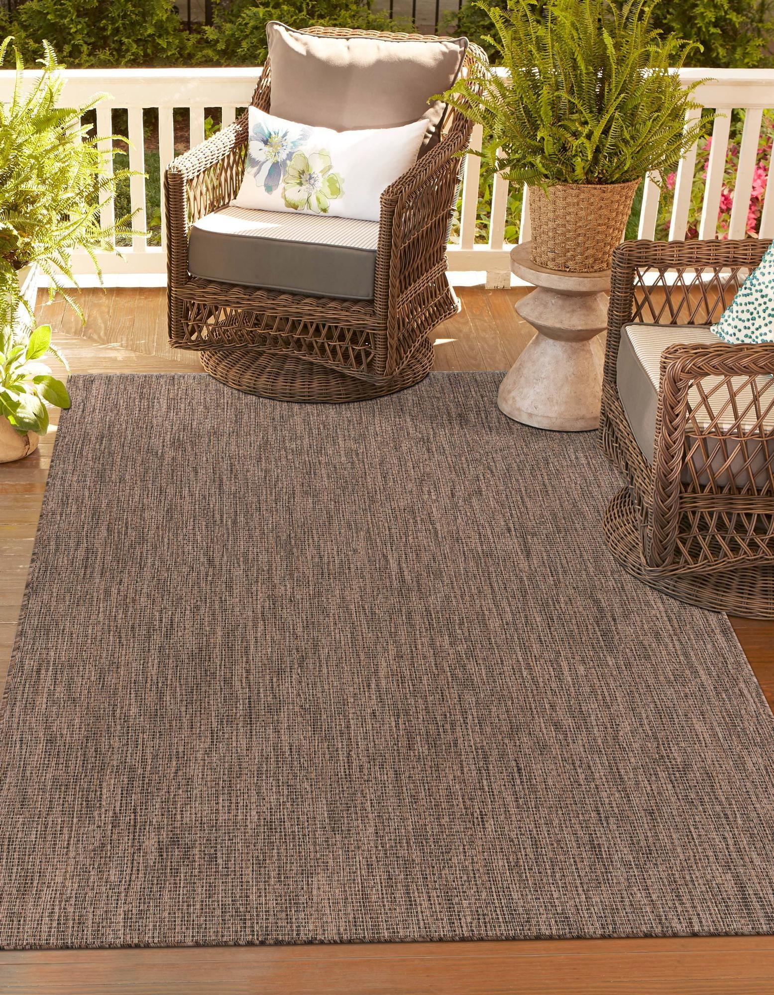 Unique Loom Outdoor Solid Collection Area Rug (8' x 11' 4" Rectangle Light Brown/Ivory)