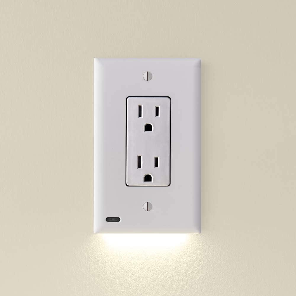 SnapPower GuideLight 2 Wall Plate Night Light - Auto On/Off Sensor - Decor, White (1 Pack)