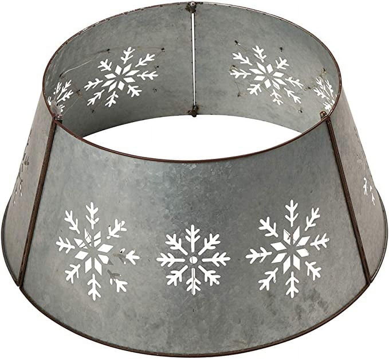 26 Classic Silver Christmas Snowflake Diecut Metal Tree Collar with Light String, Silver