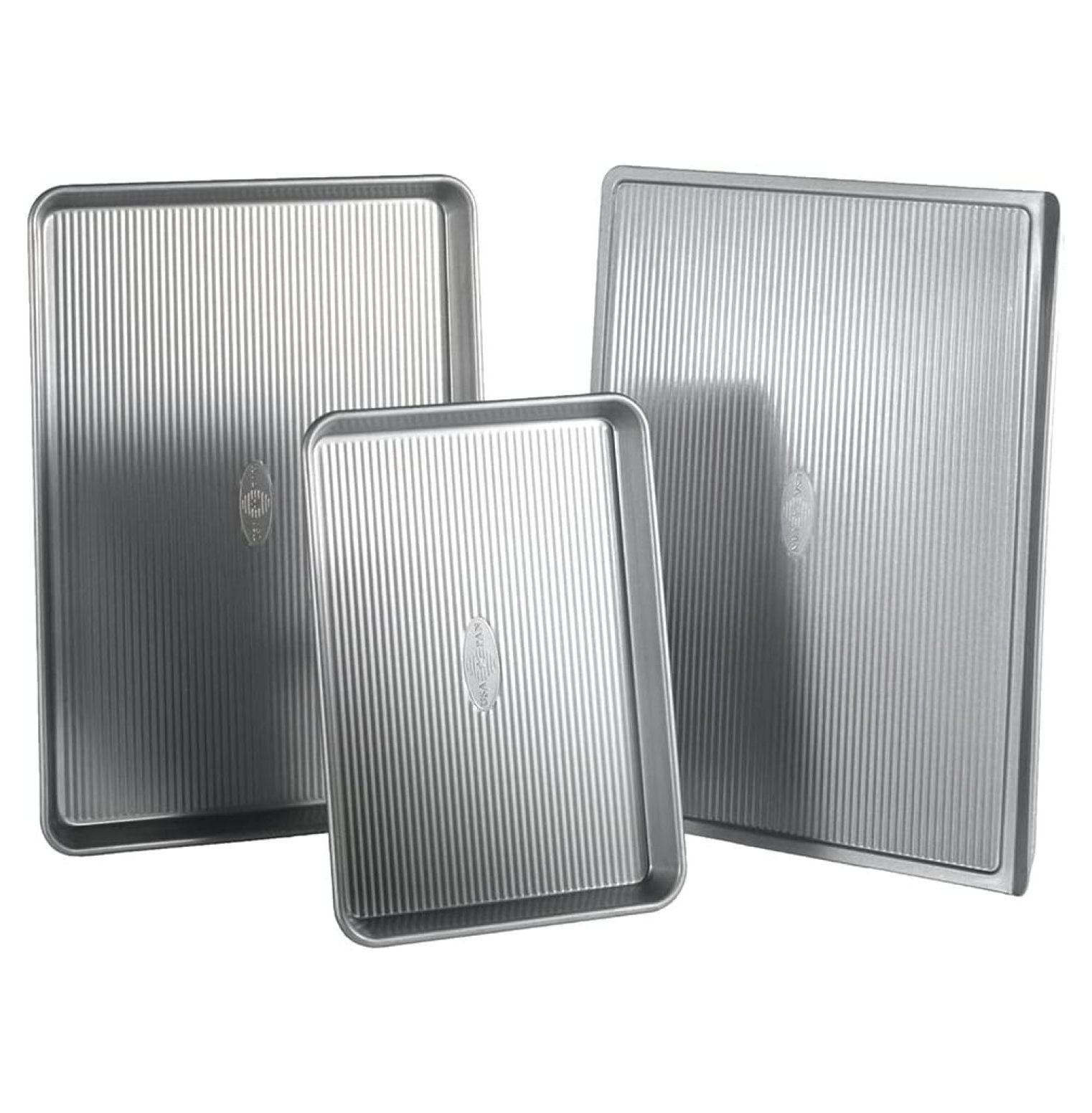 3-Piece Silver Aluminized Steel Non-Stick Bakeware Set