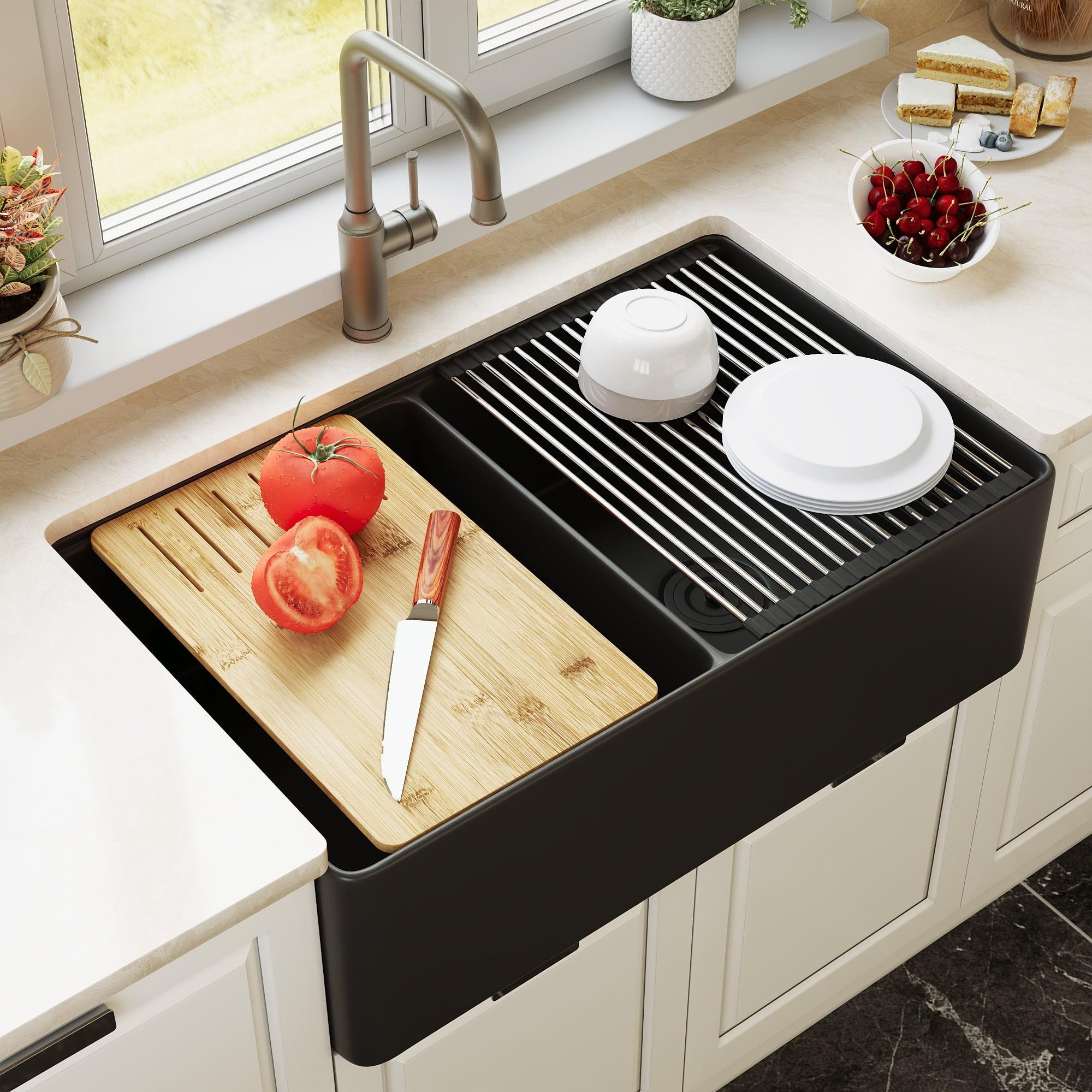 DeerValley 33" L X 20" W Double Basin Workstation Farmhouse Kitchen Sink With Sink Grid, Cutting Board And Dish-Drying Rack