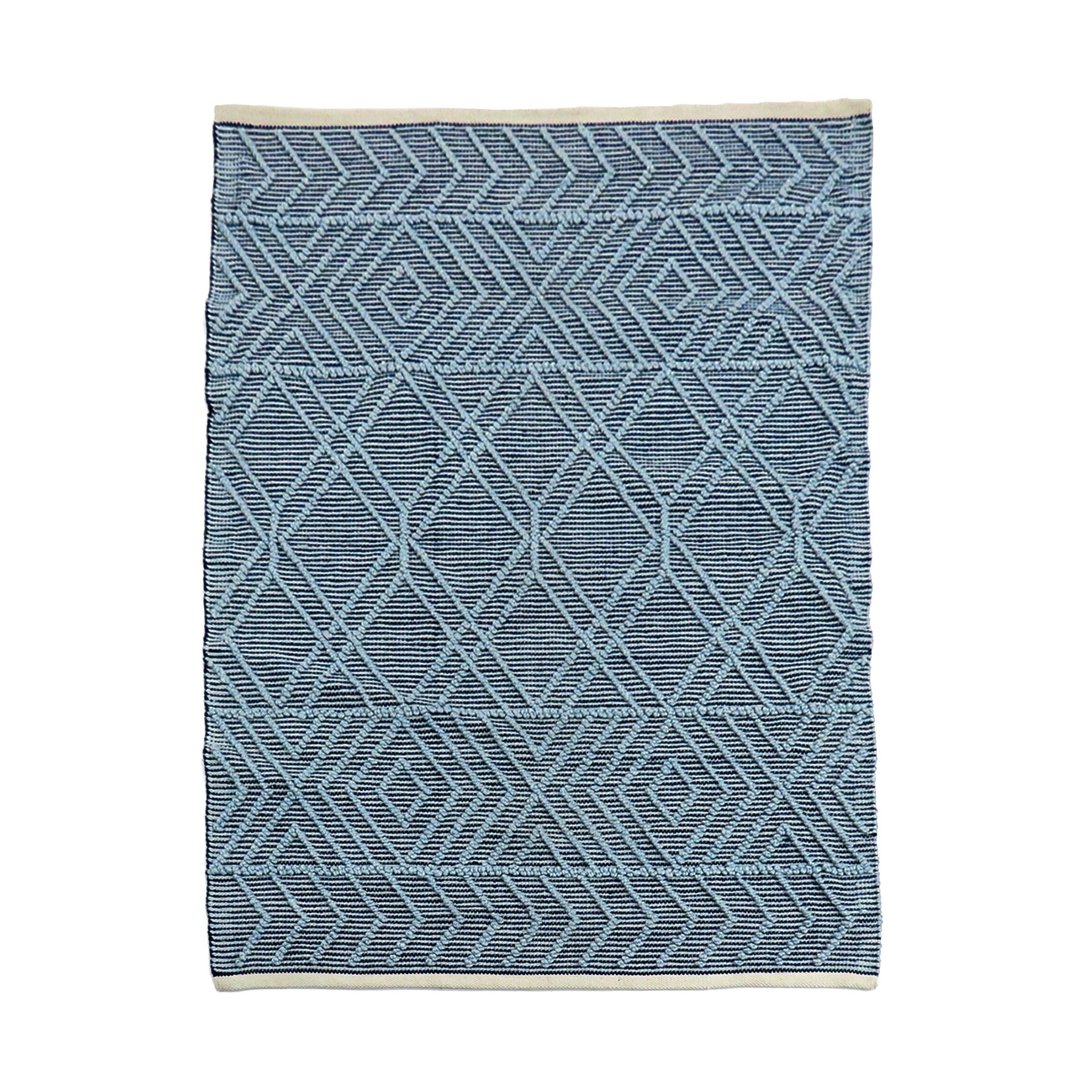 Braided Navy Blue Geometric 4' x 6' Handmade Synthetic Rug