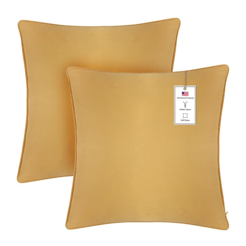A1 Home Collections LLC Velvet Pillow Cover (Set of 2)