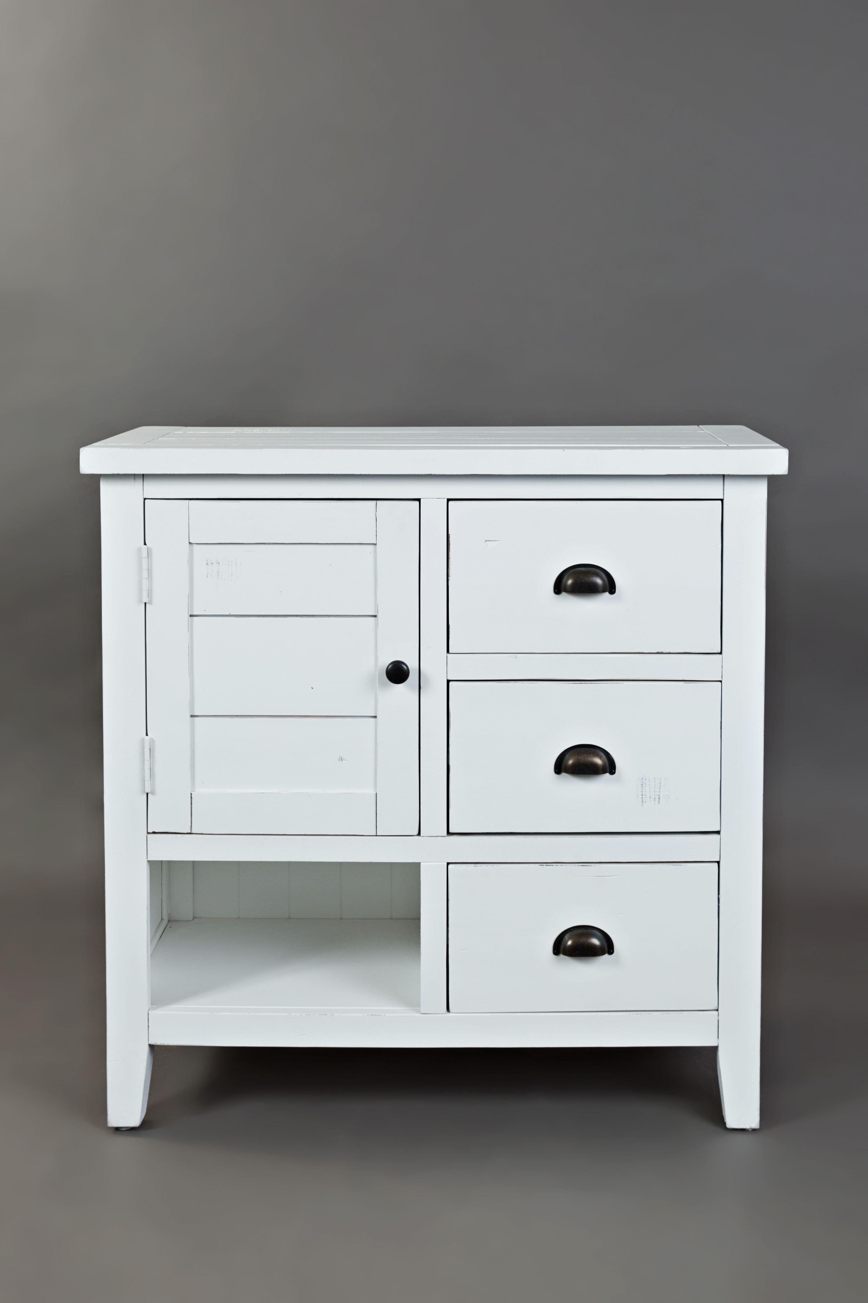 Coastal Charm White 3-Drawer Plank Accent Chest