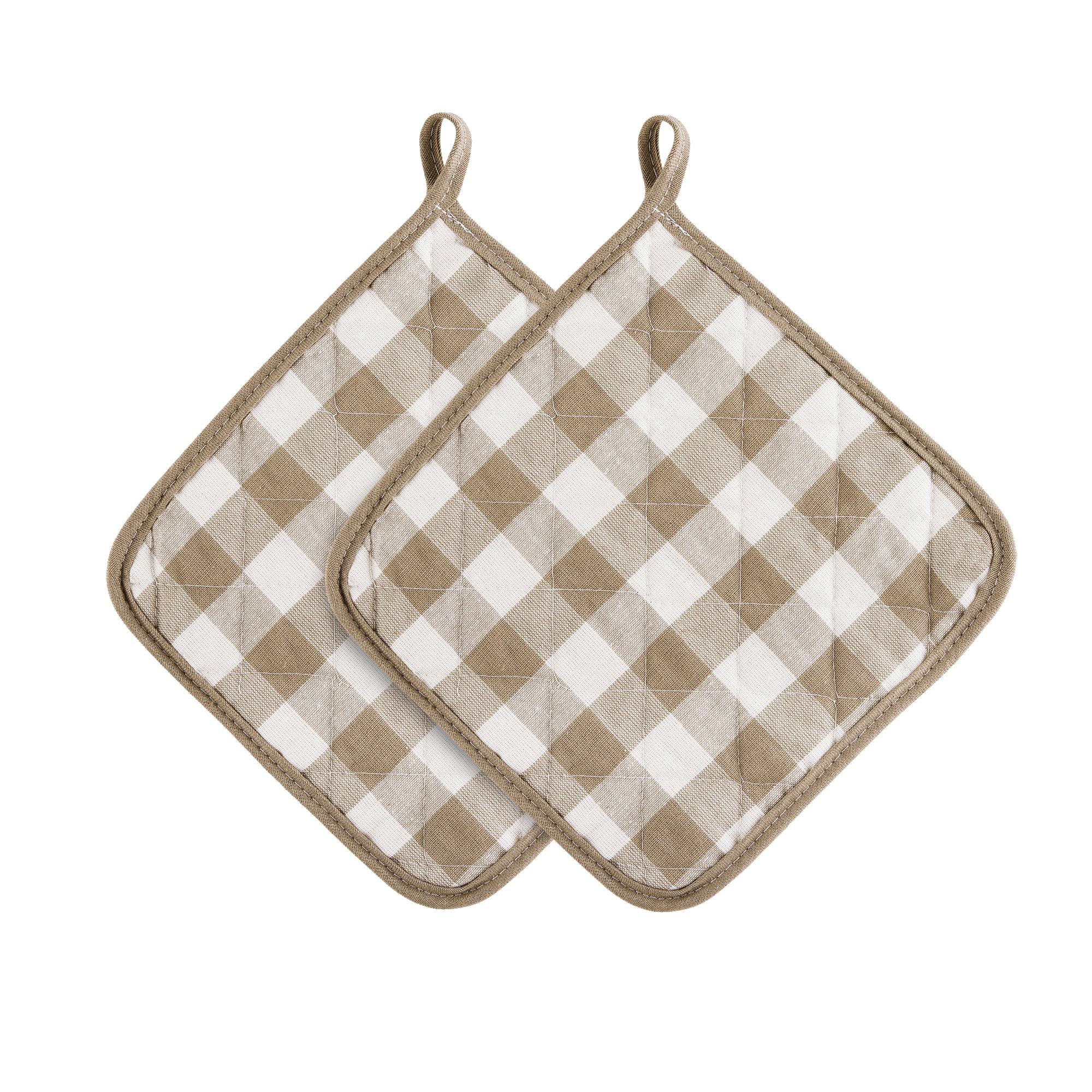 Achim Importing Co Checkered Cotton Potholder Set