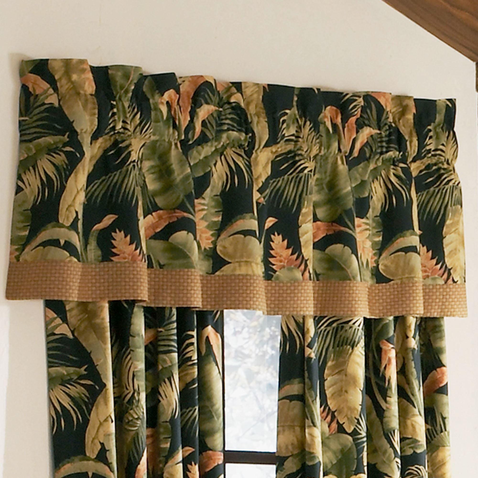 La Selva Black Floral Cotton 72'' Rod Pocket Valance