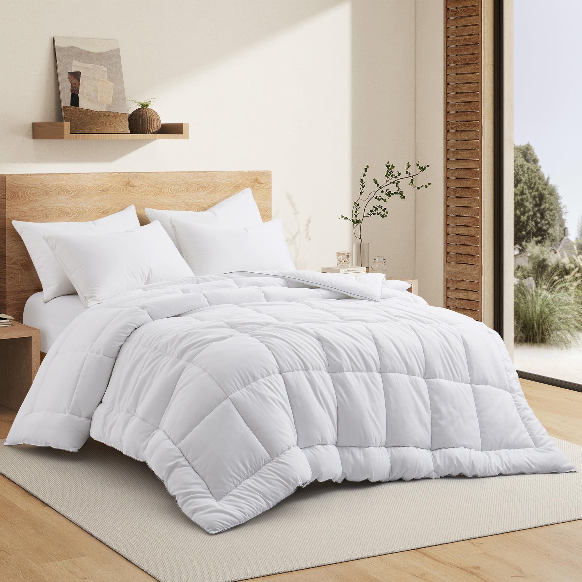 Full White Down Alternative Comforter with Microfiber Cover