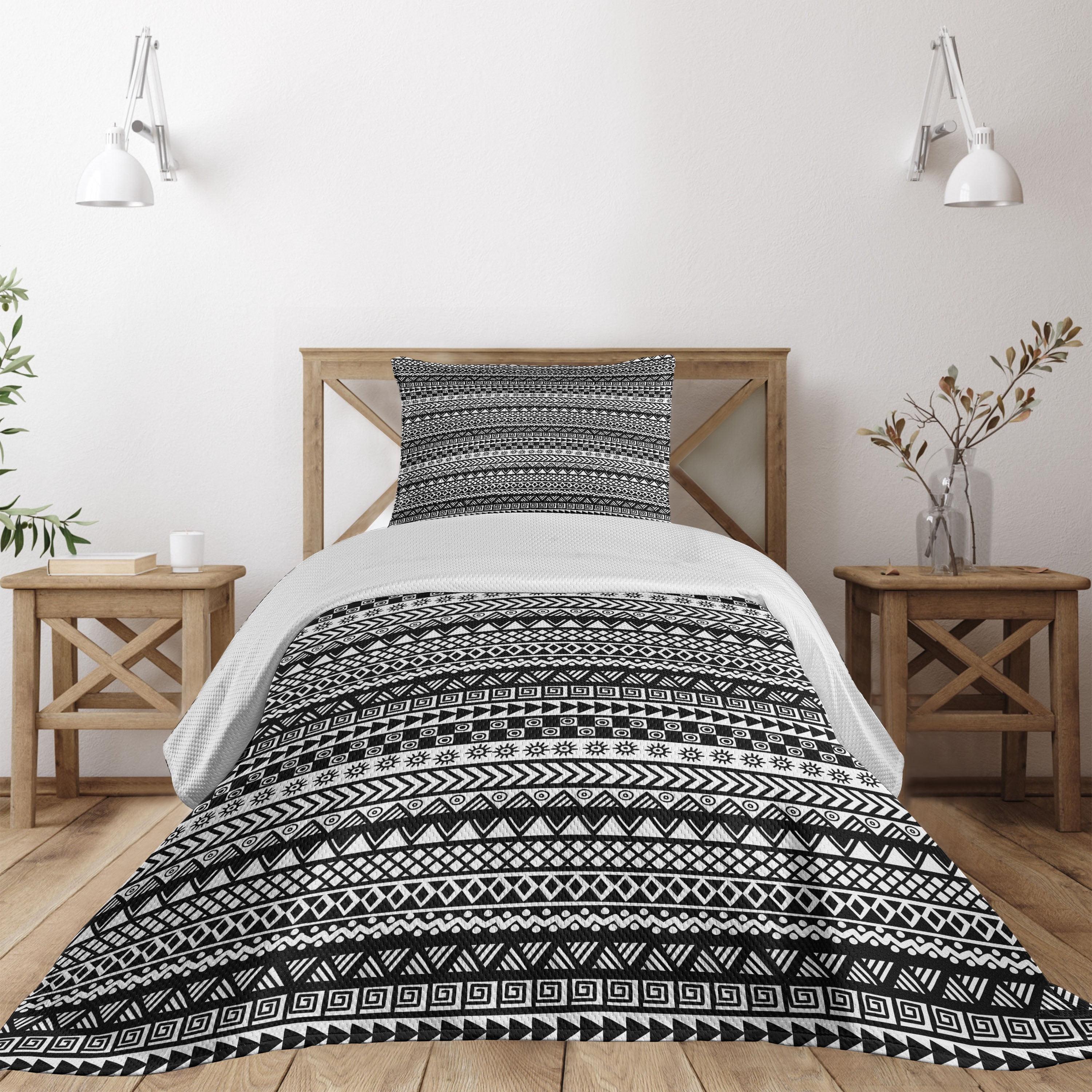 Ambesonne Geometric Bedspread Set  Monochrome Aztec Inspired  Charcoal Grey White