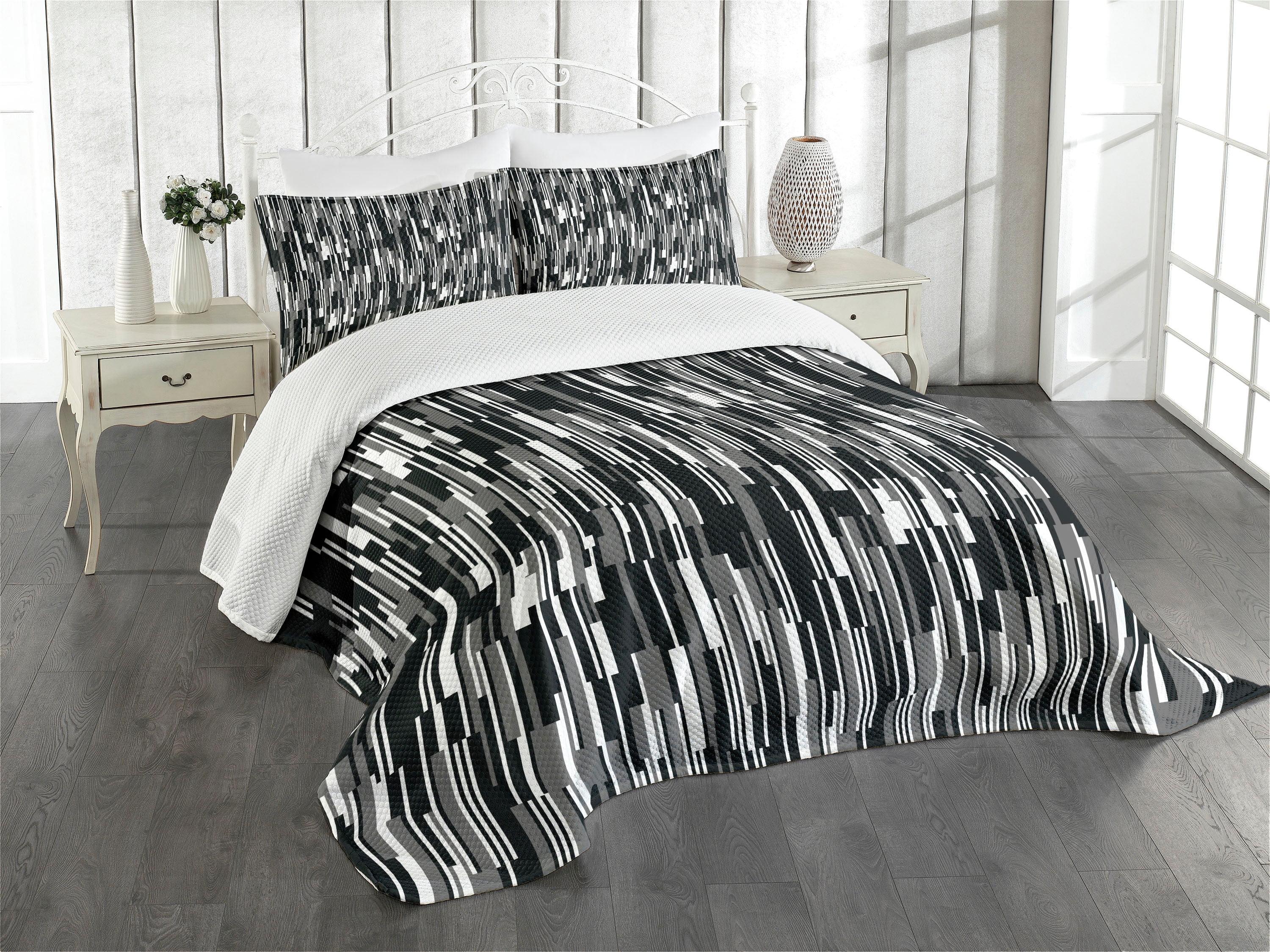 Gray and Black Abstract Lines Quilted Queen Bedspread Set