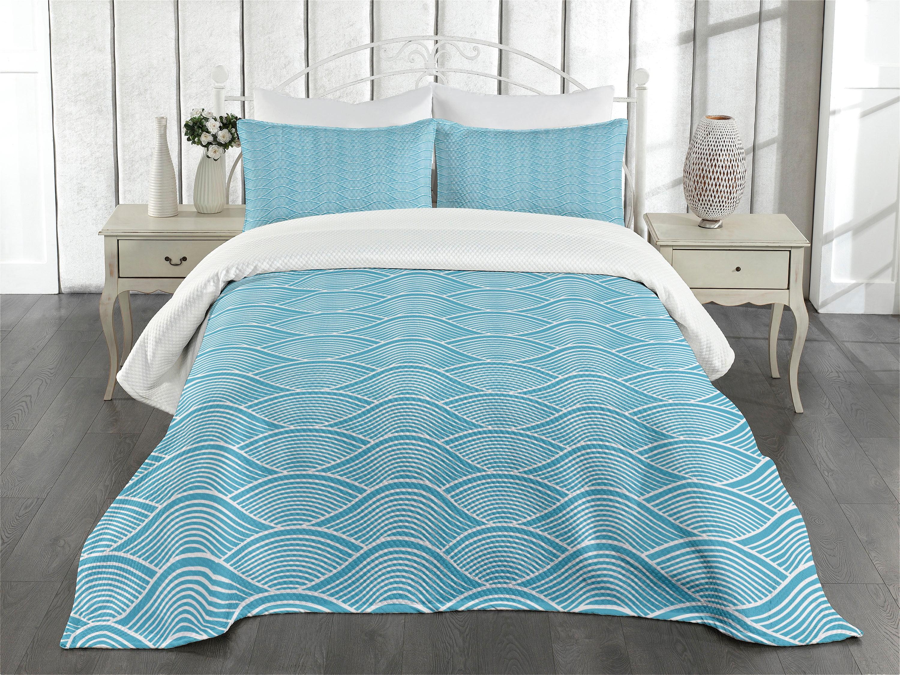 Sky Blue and White Queen Bedspread Set with Ocean Wave Pattern