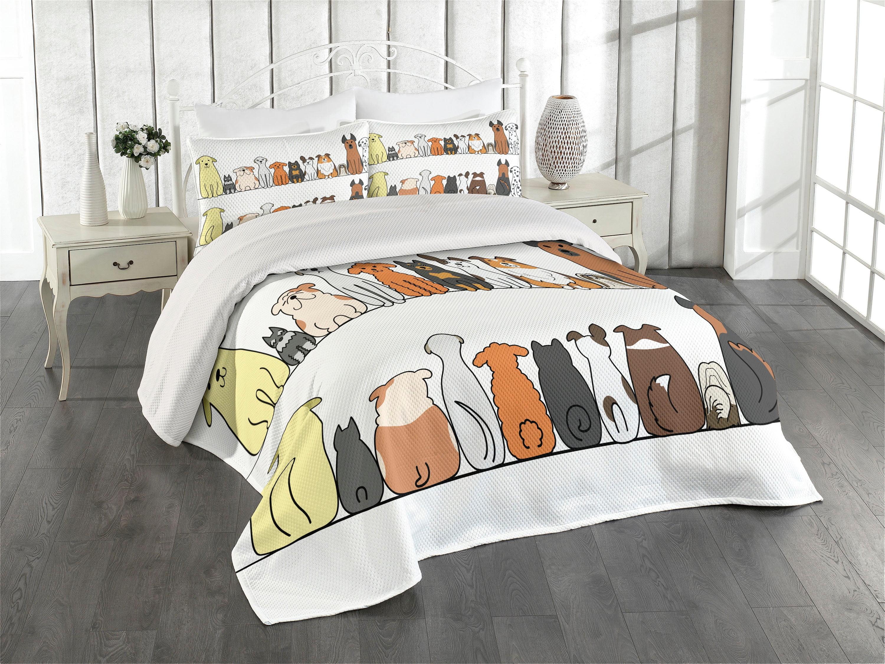 King Size White Quilted Dog Pattern Bedspread Set