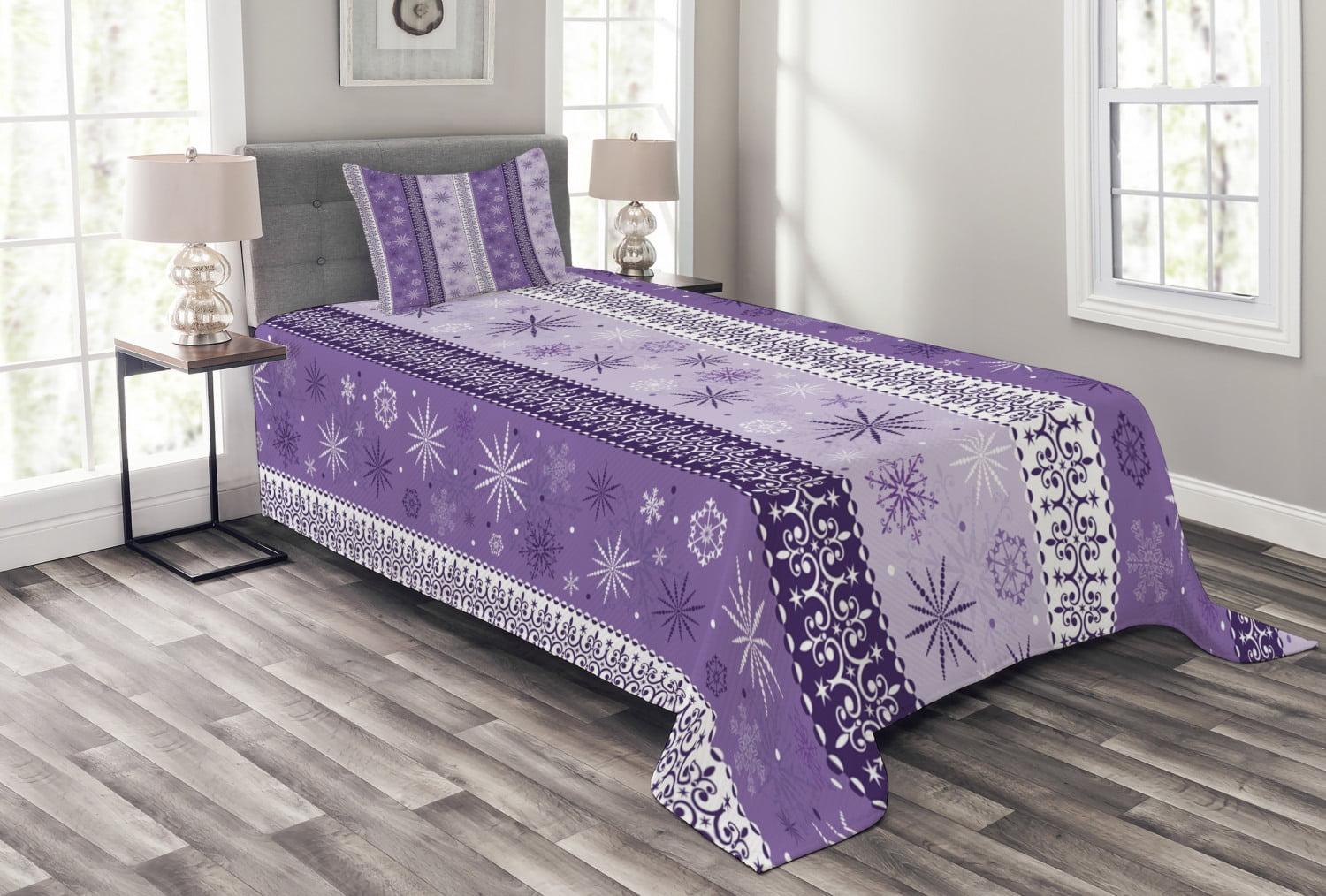 Lavender and White Twin Quilted Bedspread Set with Pillow Sham