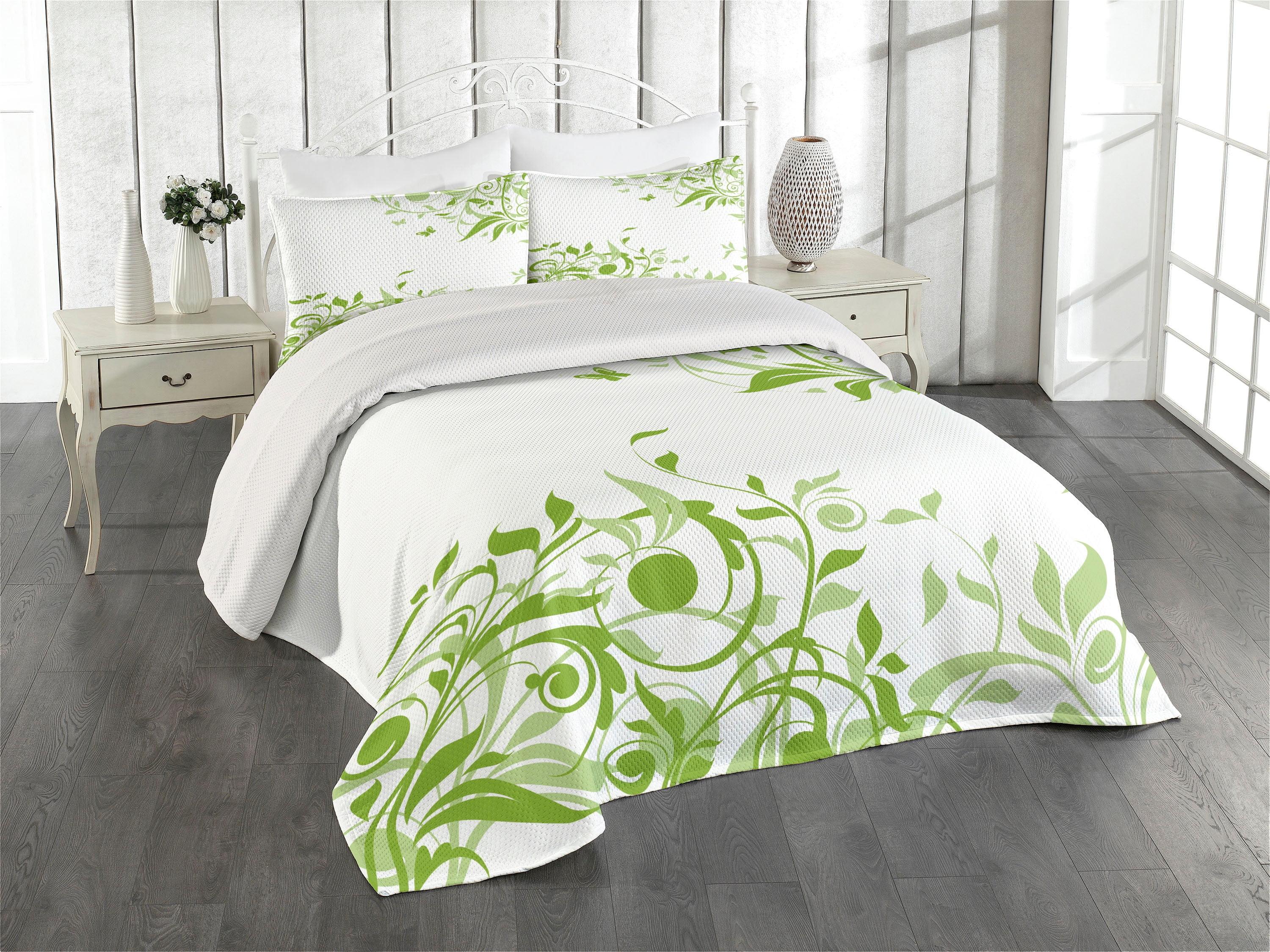 White and Green Twin Quilted Bedspread Set with Pillow Sham