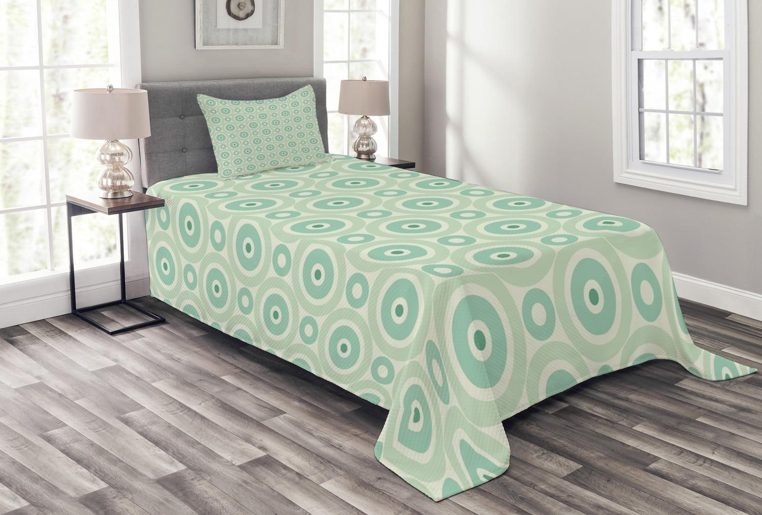 Twin White and Seafoam Geometric Kids Bedspread Set