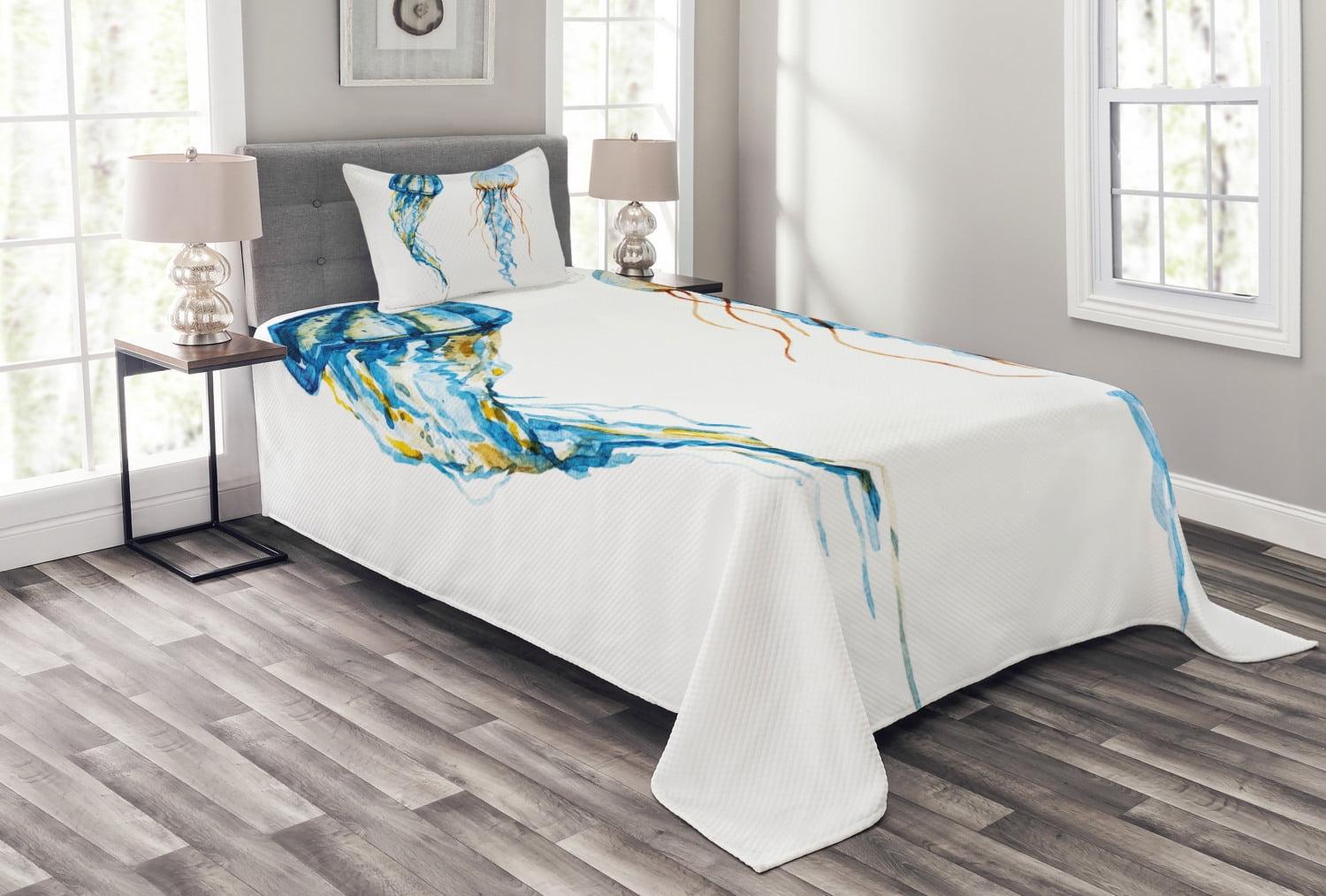 White Quilted Twin Bedspread Set with Jellyfish Design