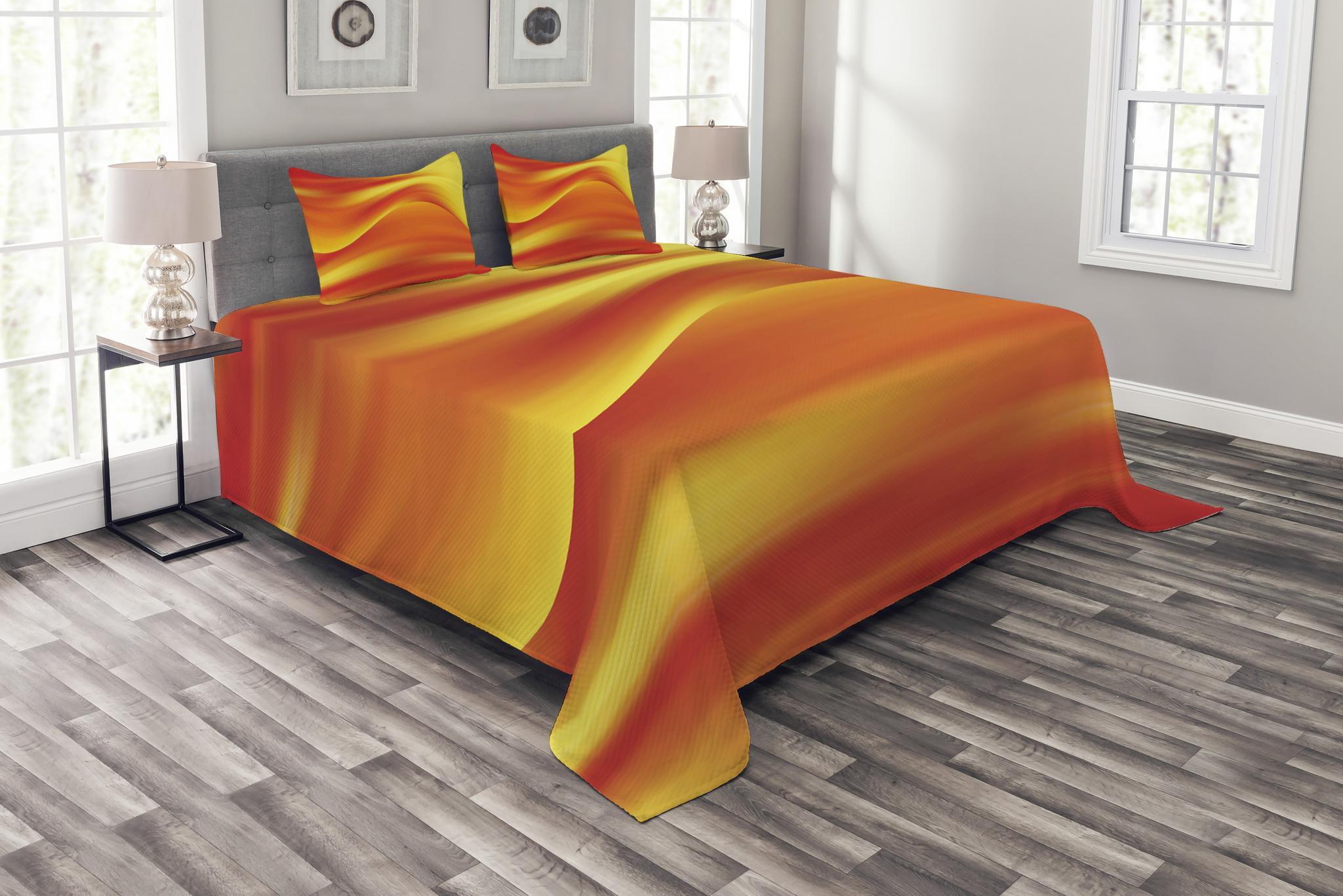 Queen White and Orange Polyester Bedspread Set