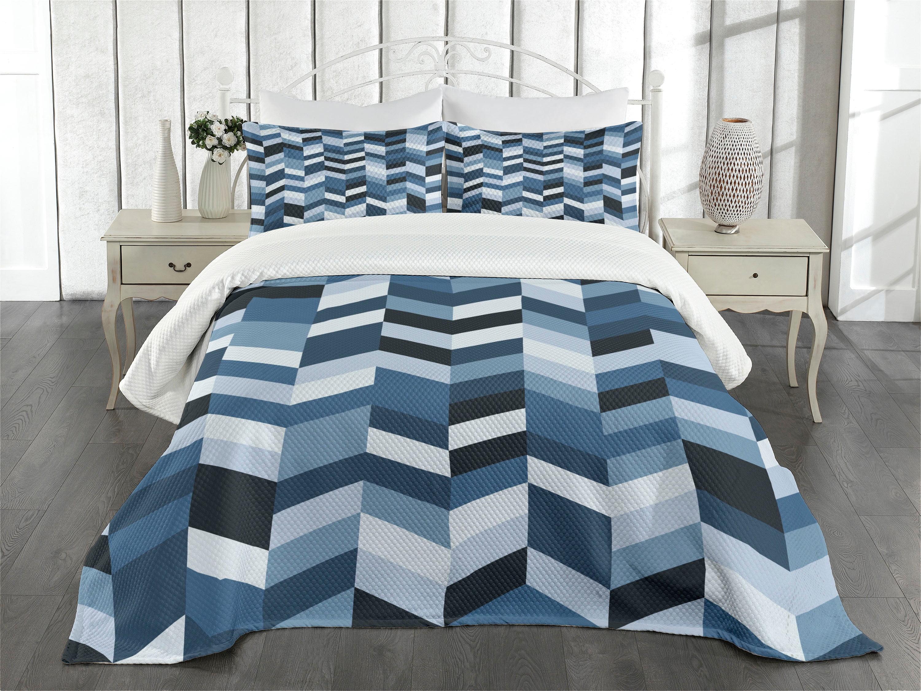 King Size Blue Quilted Bedspread Set with Pillow Shams