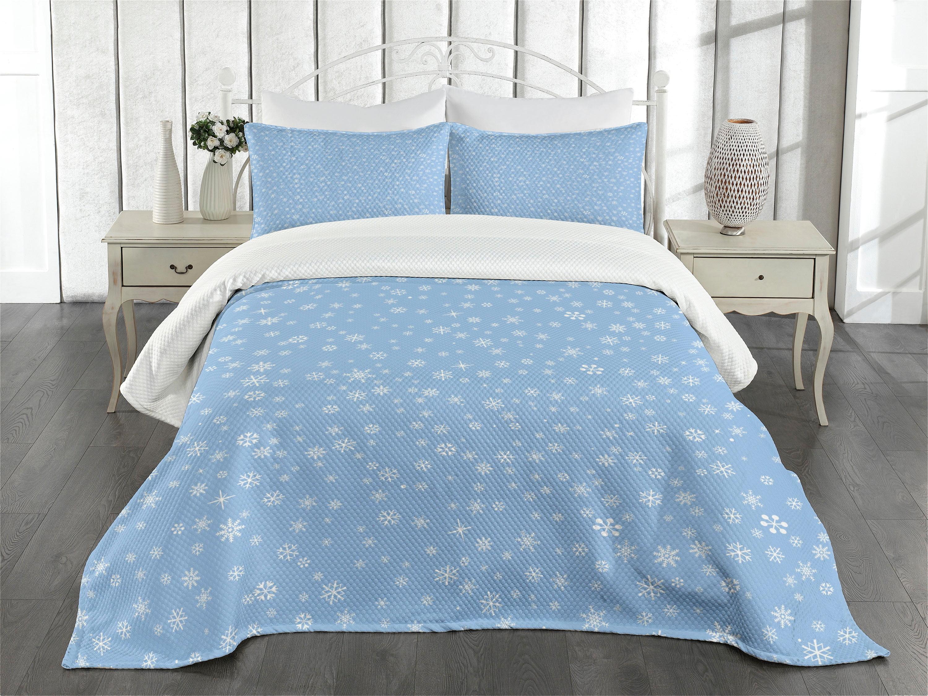 King Size Blue and White Quilted Bedspread Set