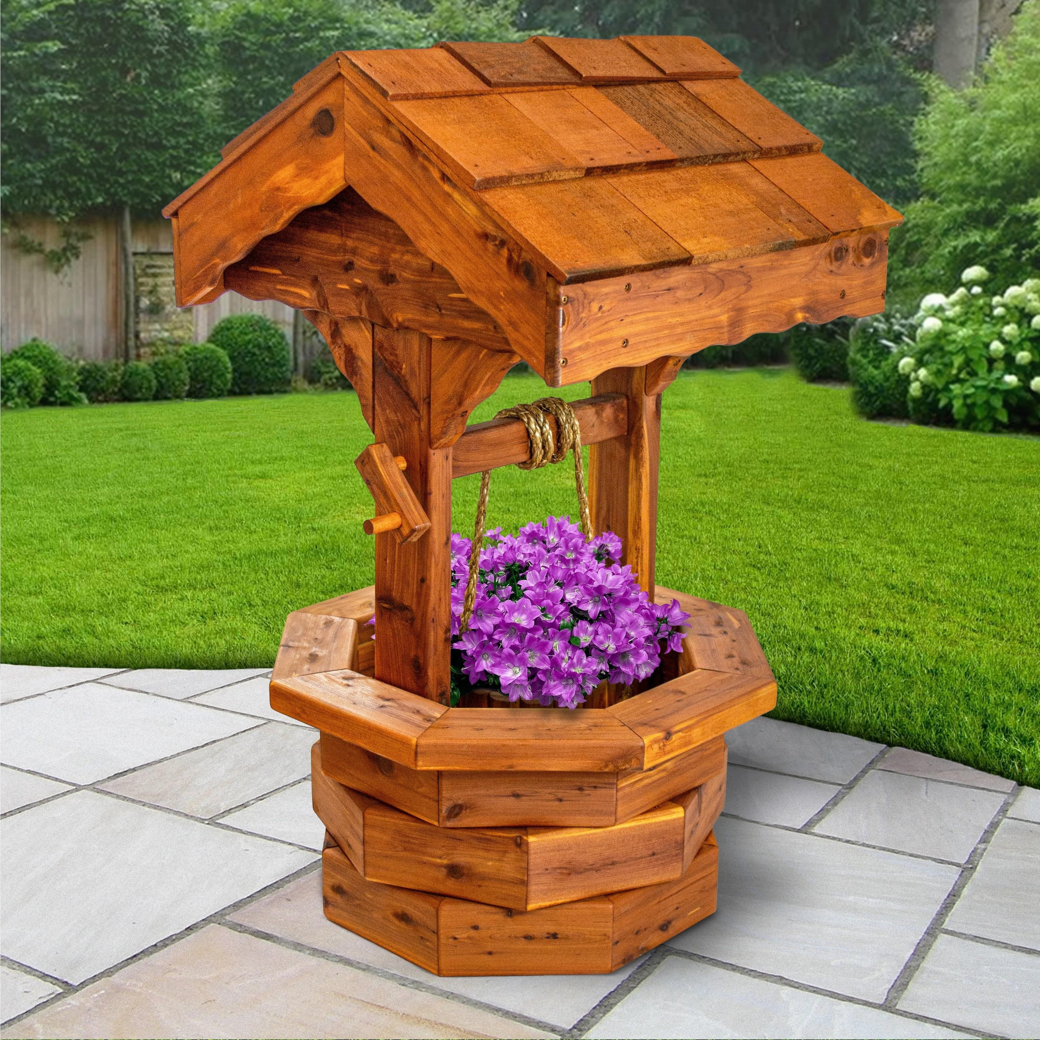 Medium Eastern Cedar Outdoor Decorative Wishing Well Planter