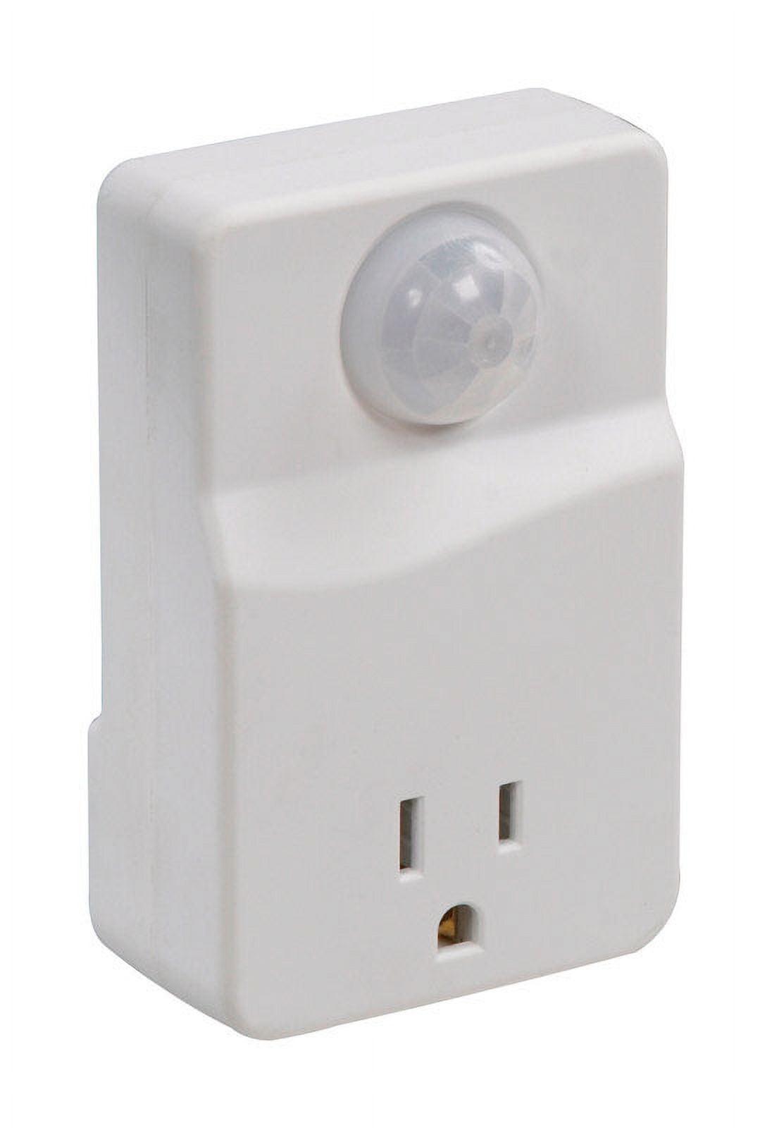 White Wireless Motion Sensing Plug-In Light Control