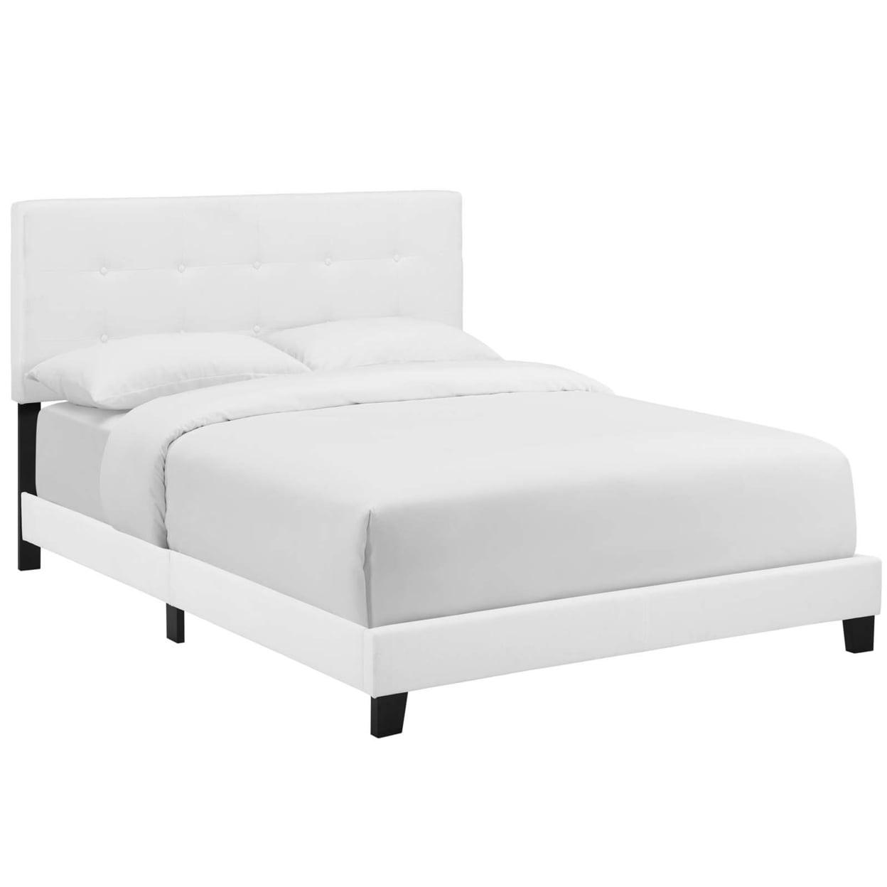 King White Upholstered Wood Frame Bed with Tufted Headboard