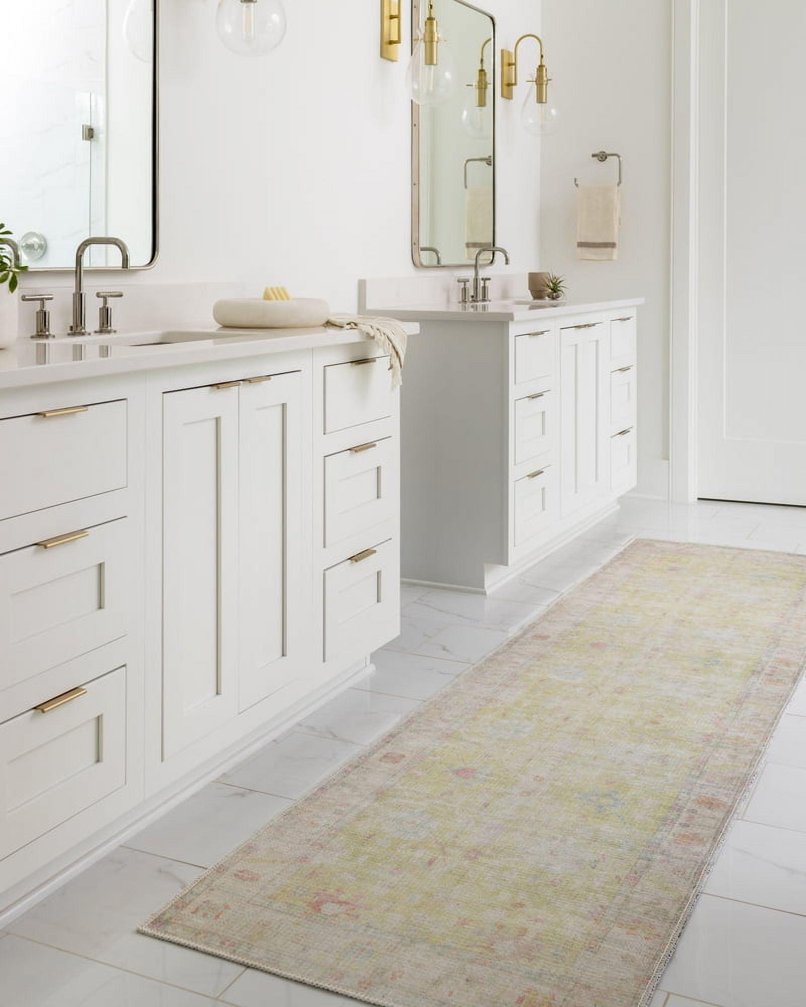 Lafayette Washable Rug - 2'7" x 7'3"